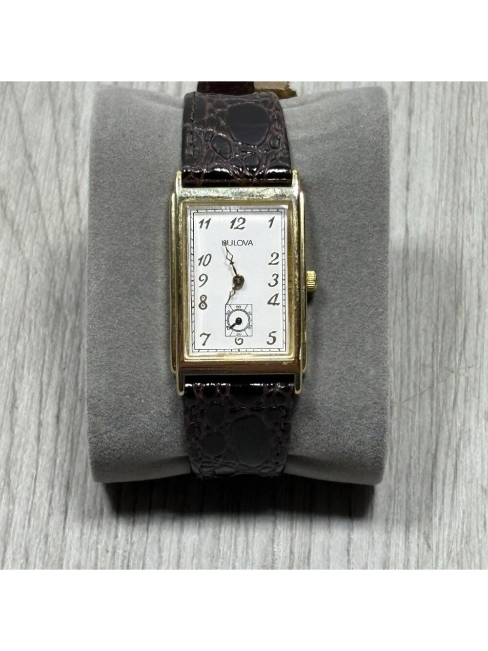 Vintage Bulova Watch Co Men's Watch Black Leather Band - Needs Battery